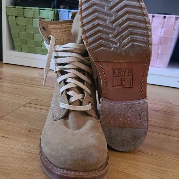 Lace Up Aviator Boots - Picture 2 of 3